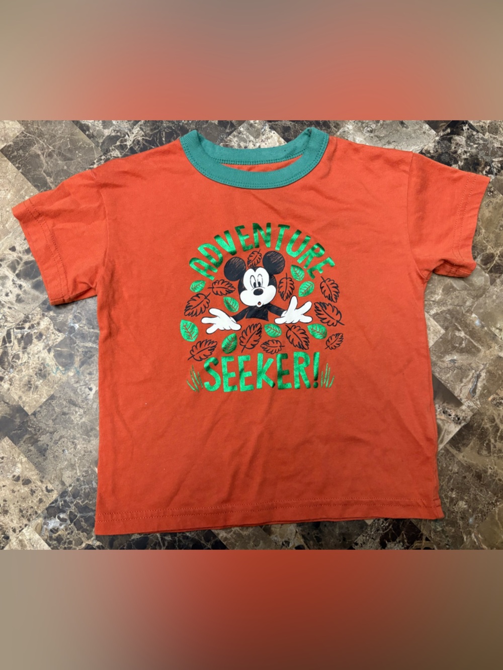 4/30$ Joe Fresh X Disney Orange Graphic 'Seeker' Tshirt 3 years